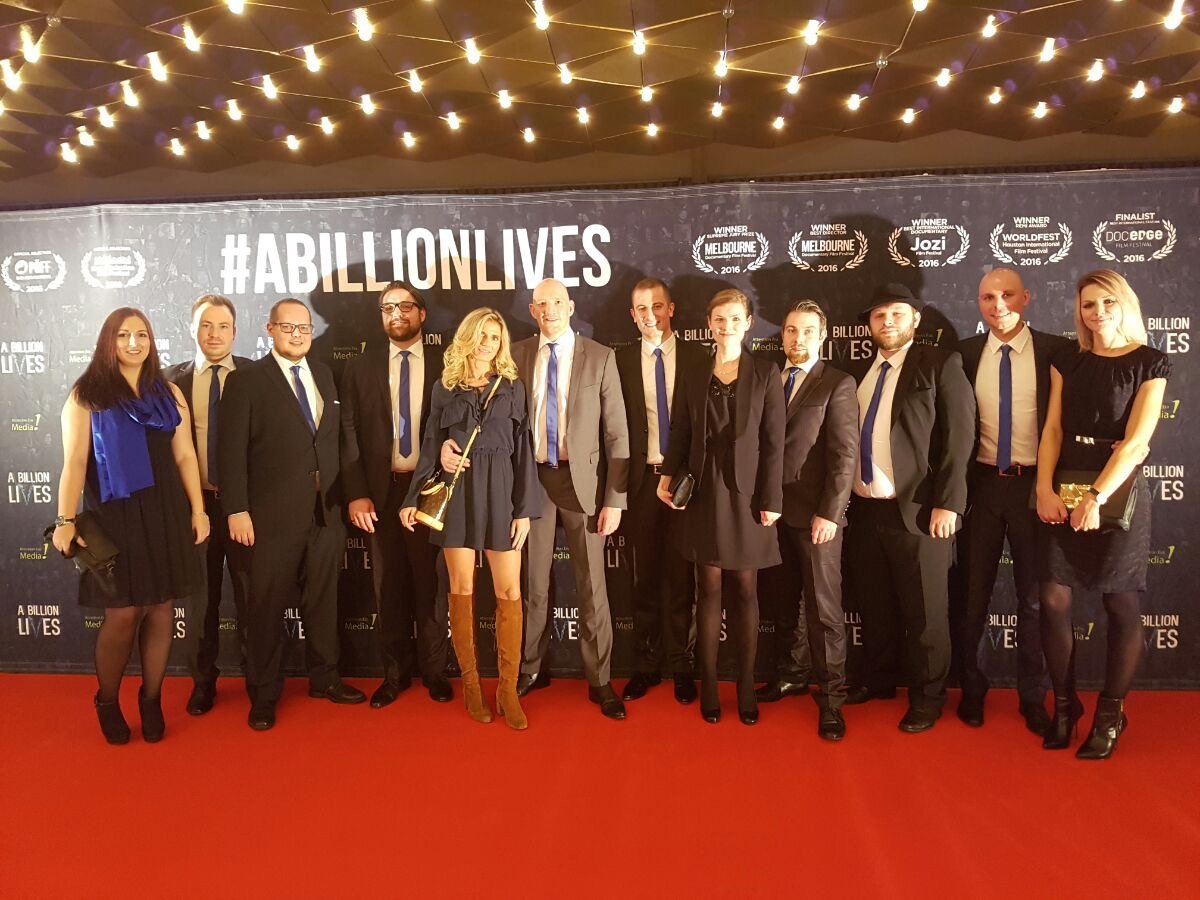 InnoCigs Geschäftsführer & Team auf der "A Billion Lives" Premiere